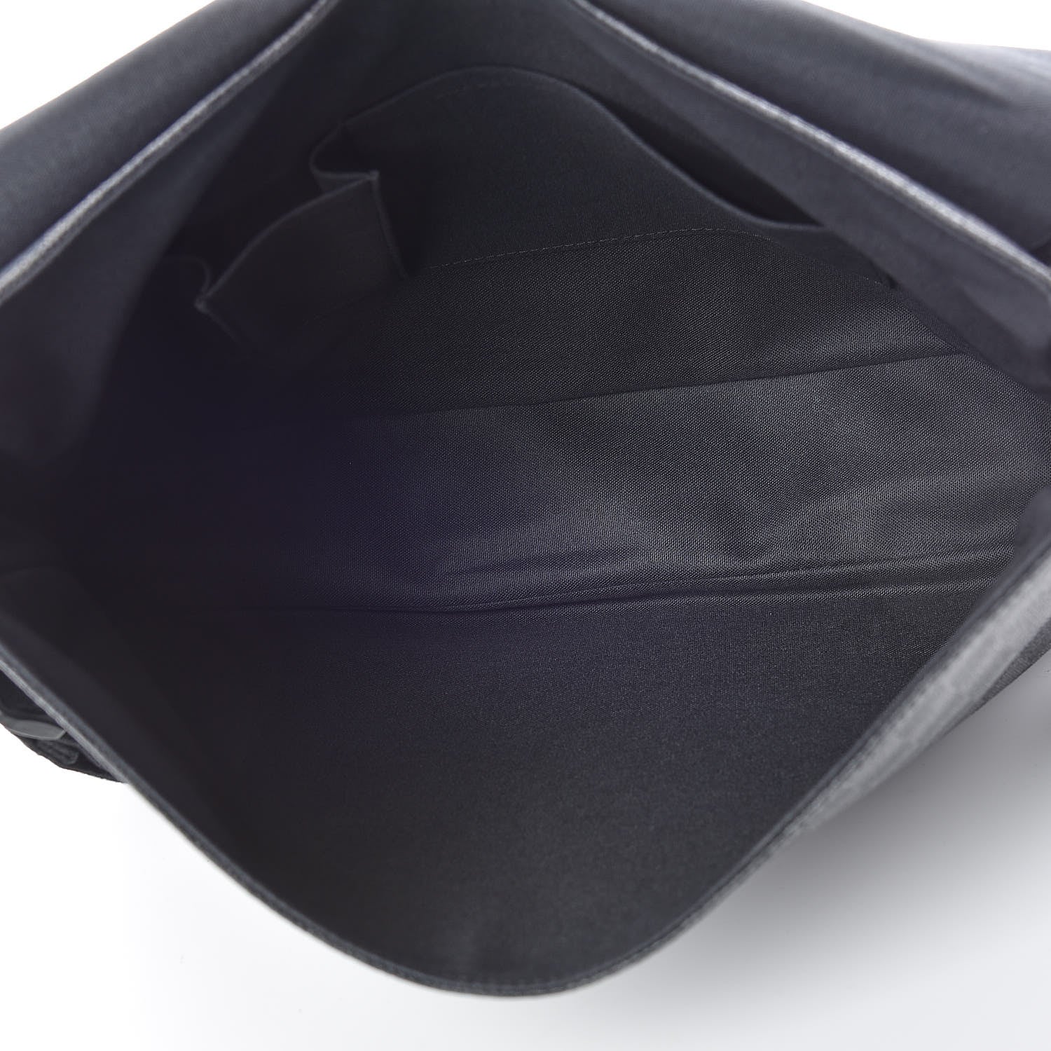 Louis Vuitton Damier Graphite Daniel GM 7 of 9
