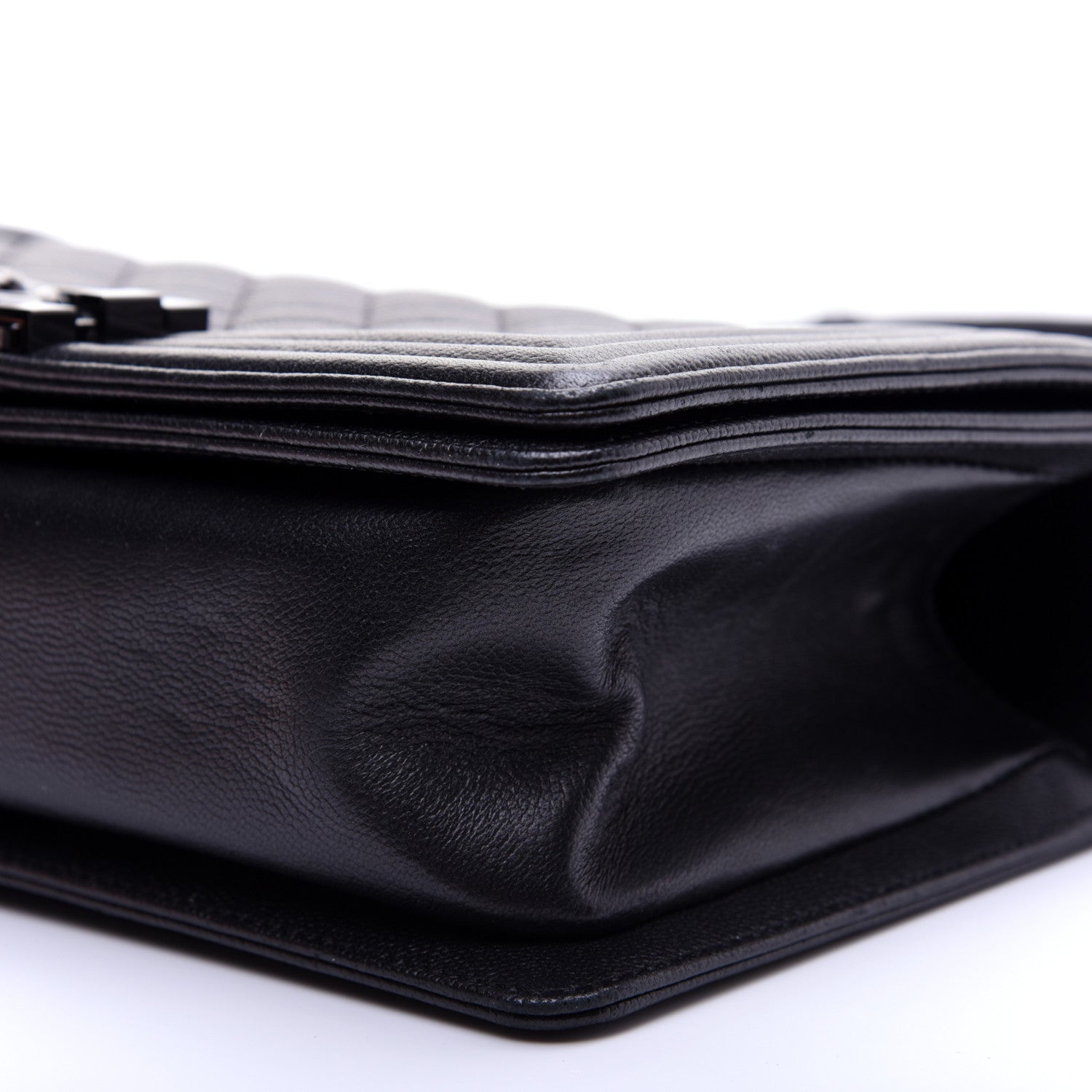 Chanel Caviar Quilted Medium Boy Flap So Black 7 of 14