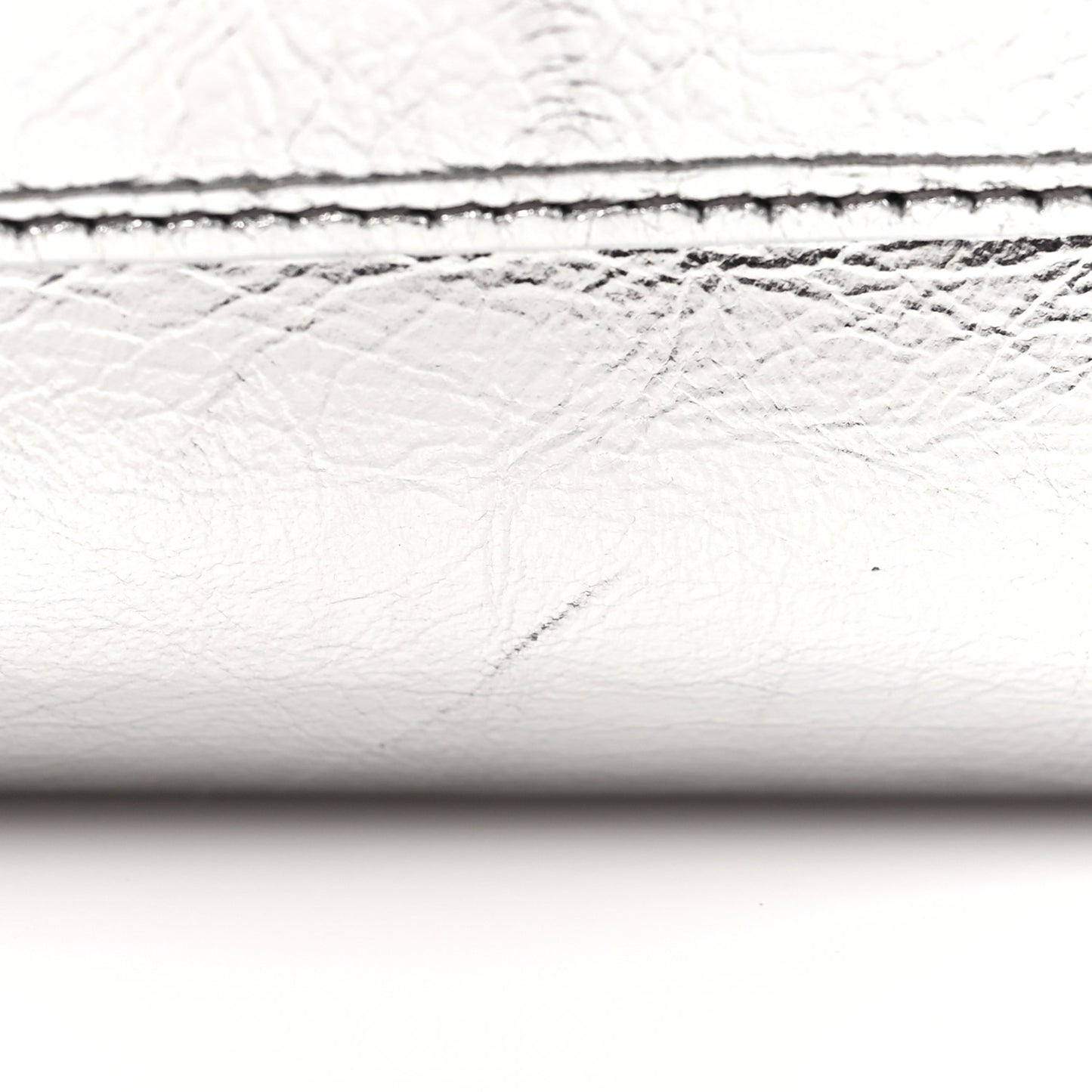 Metallic Crinkled Calfskin Belle de Jour Chain Clutch Silver