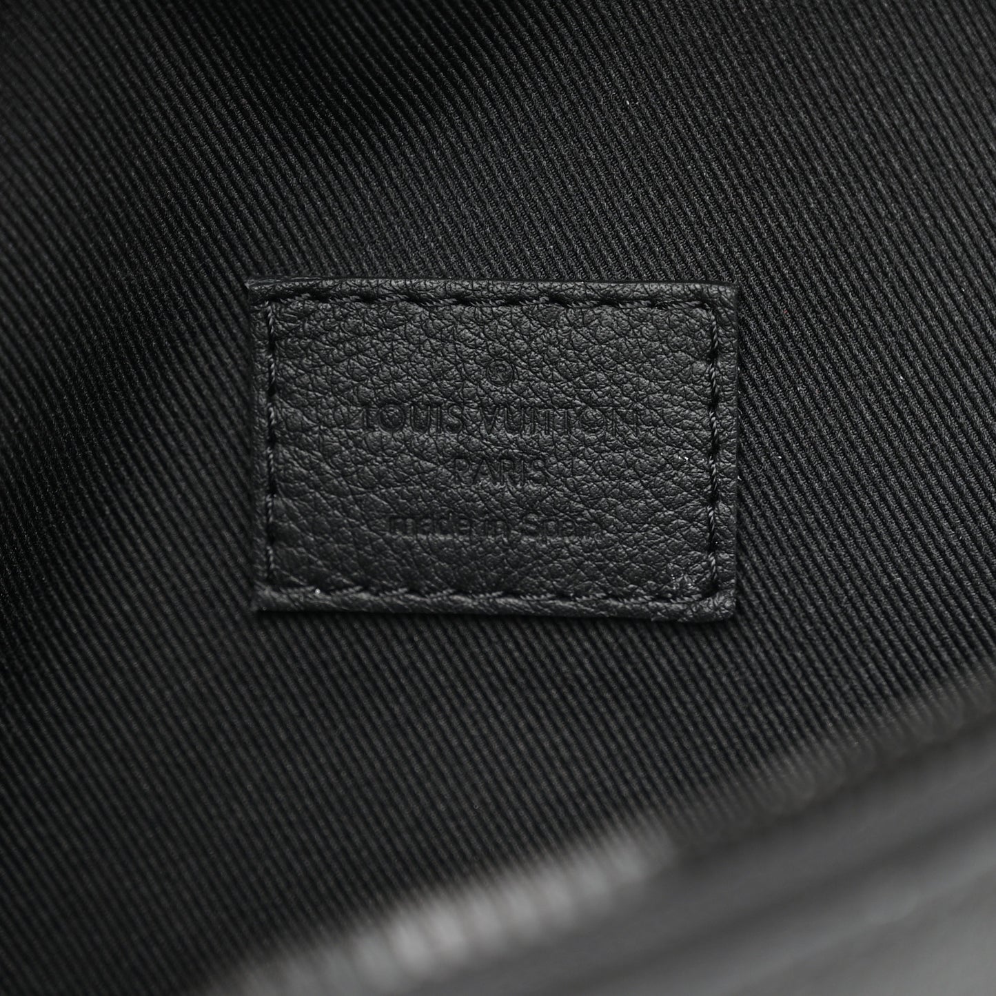 Calfskin Monogram Shadow Discovery Bumbag Black