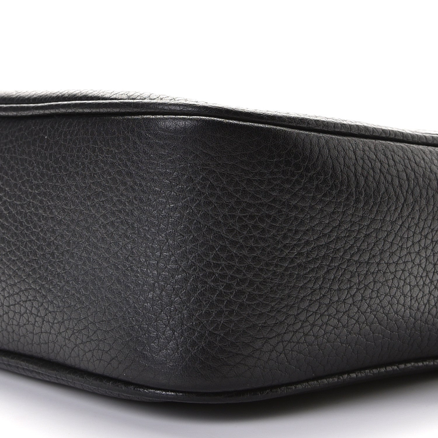 Gucci Pebbled Calfskin Small Soho Disco Bag Black 6 of 6