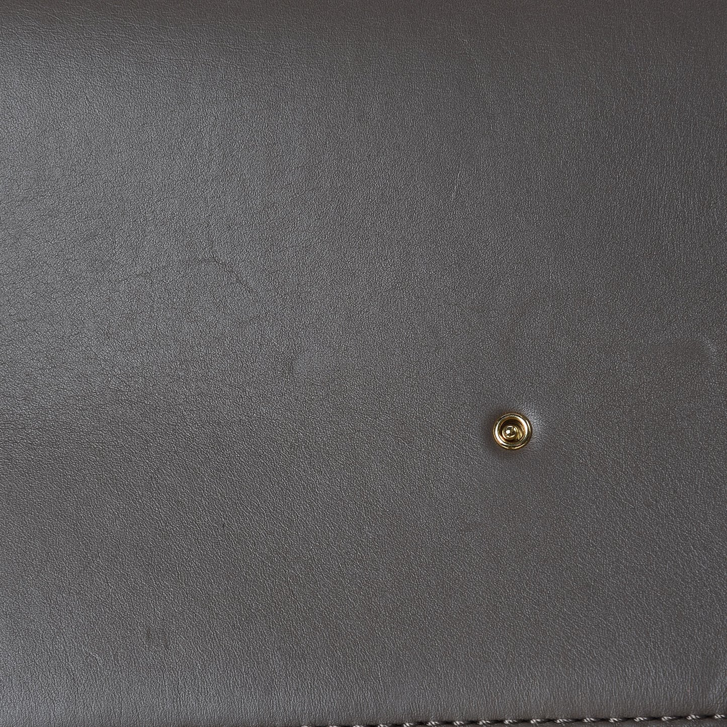Calfskin Chain Louise GM Granit