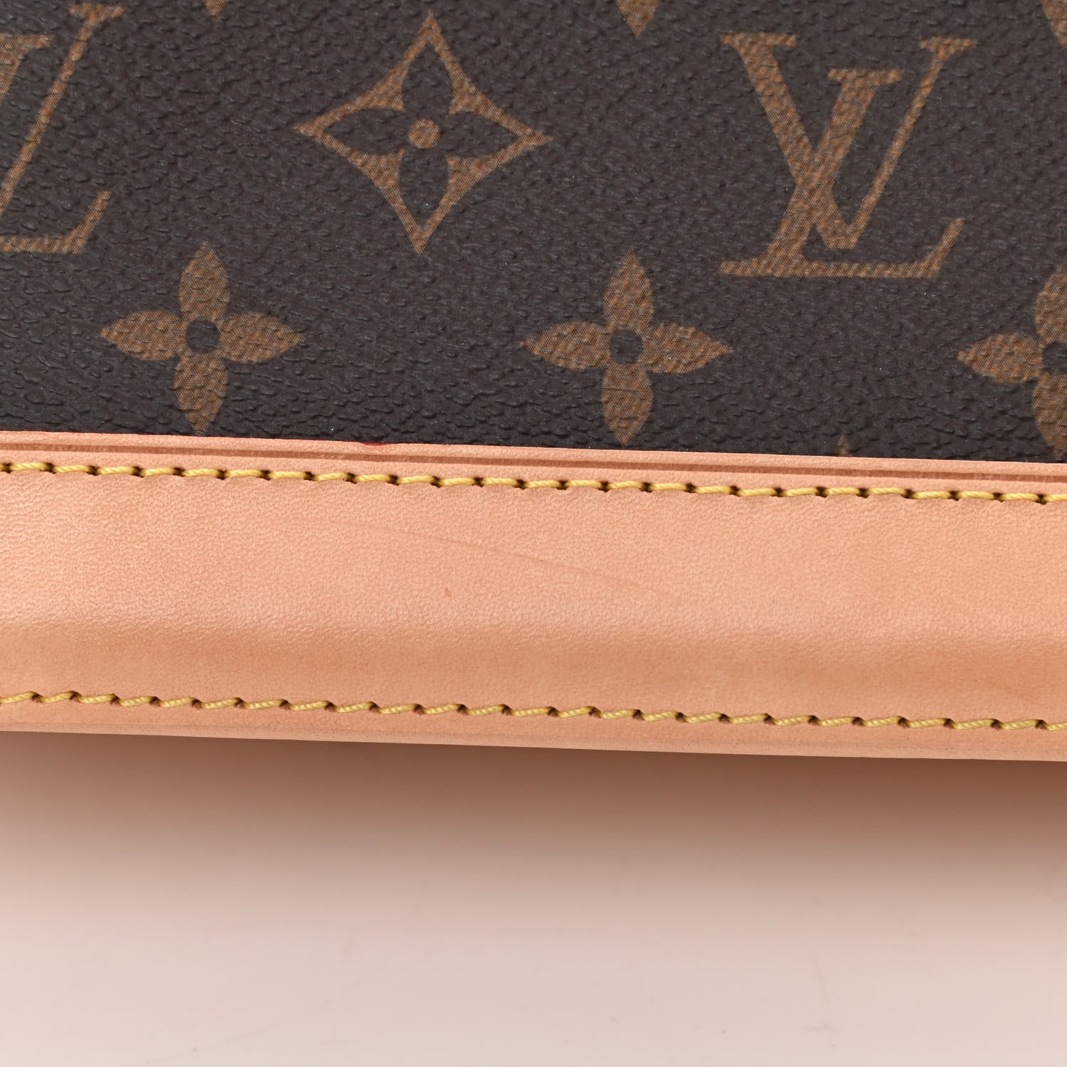Louis Vuitton Monogram Alma BB 12 of 14