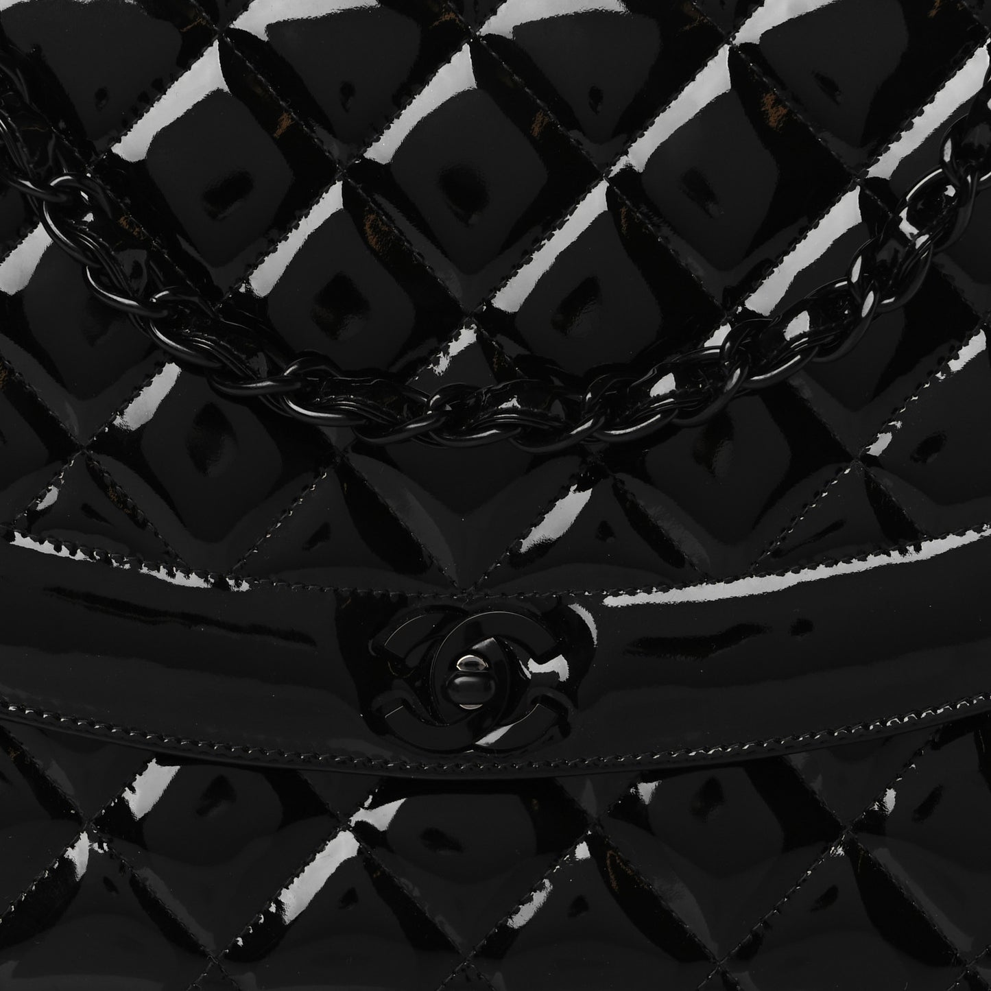 Patent Quilted Medium Single Flap Bag So Black