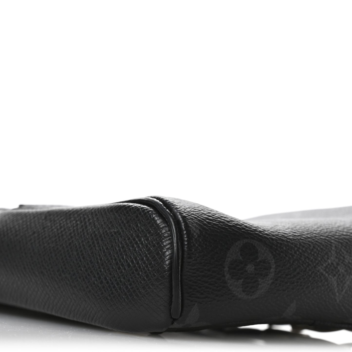 Taigarama Outdoor Slingbag Black
