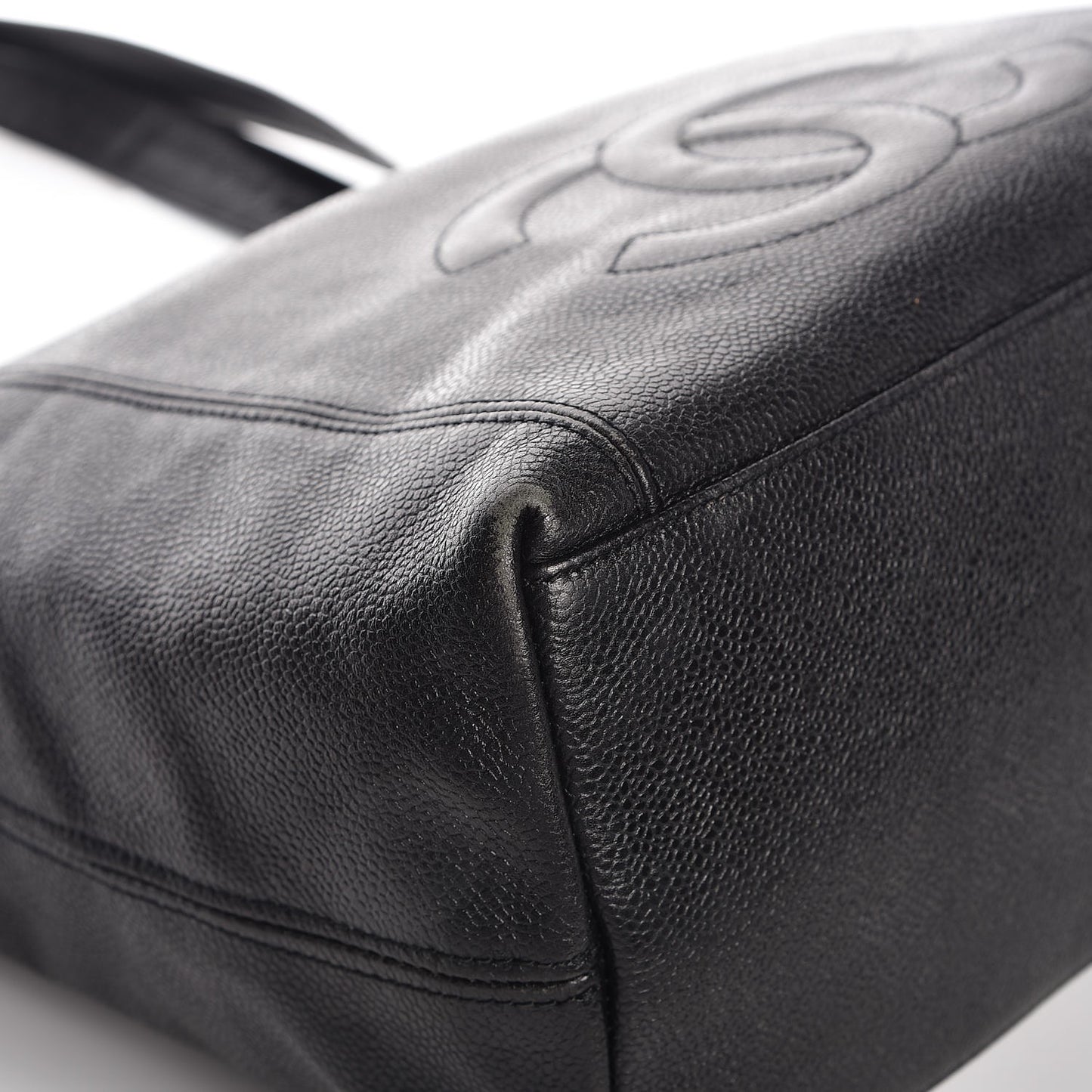 Caviar CC Shoulder Bag Black