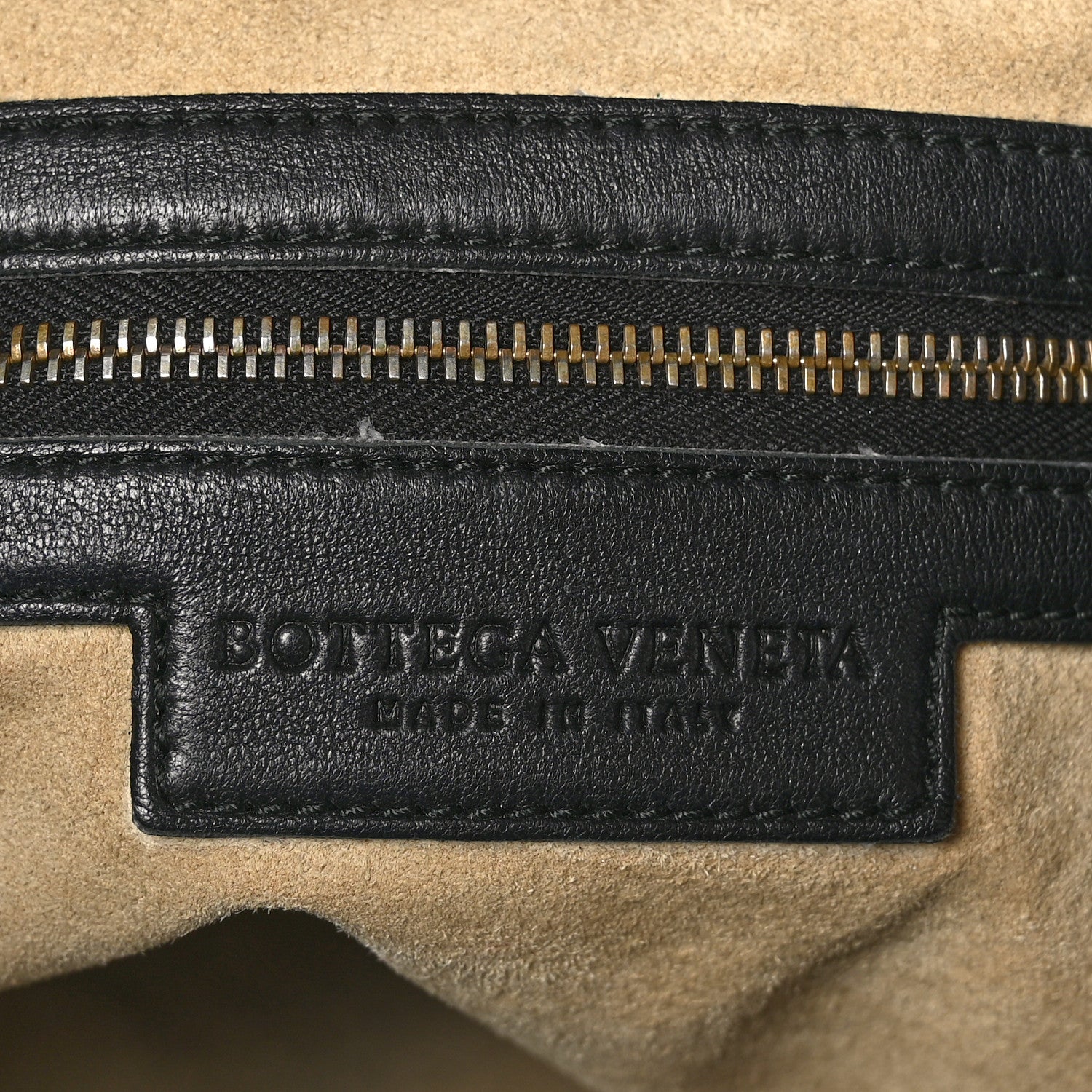 Bottega Veneta Nappa Intrecciato Maxi Veneta Hobo Black 7 of 10