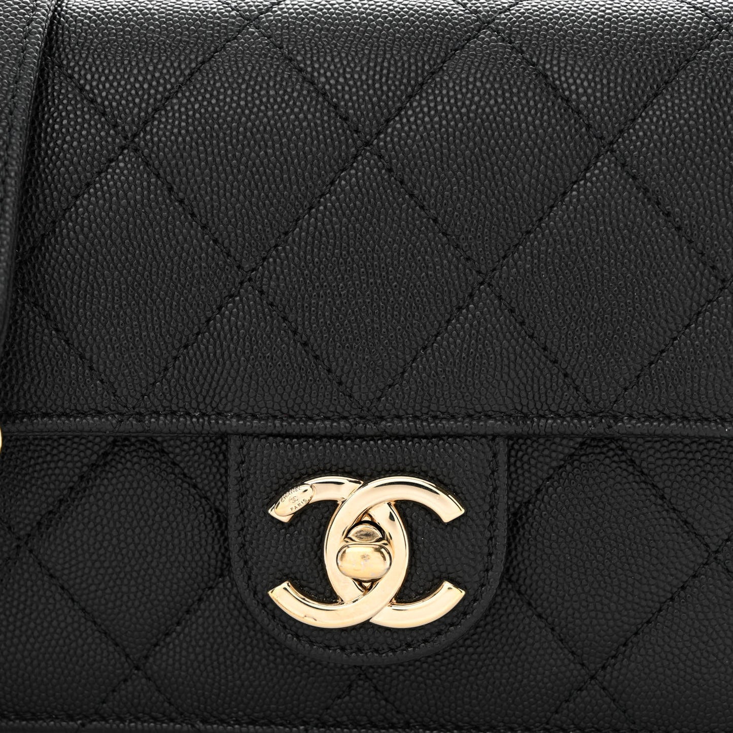 Caviar Quilted Like A Wallet Flap Black
