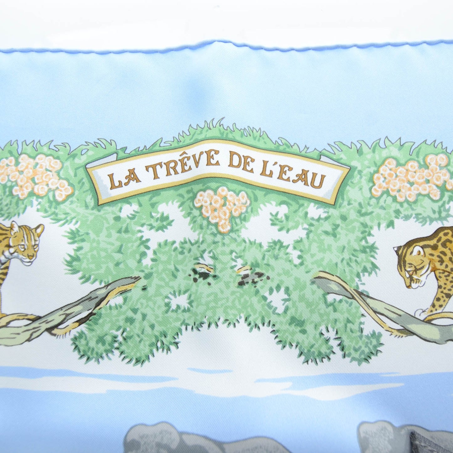 Silk La Treve de L eau Scarf 90