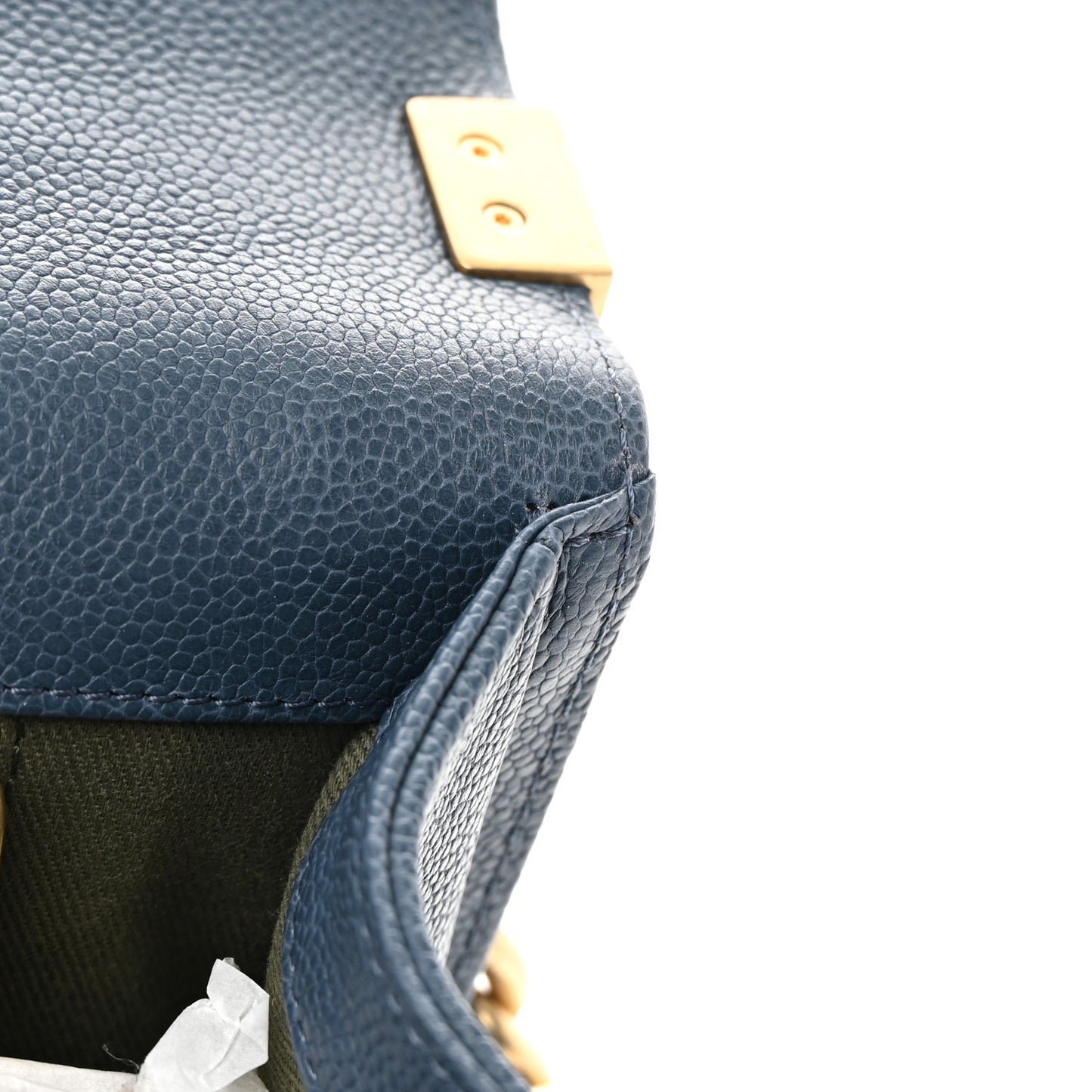 Caviar Quilted Large Boy Flap Blue