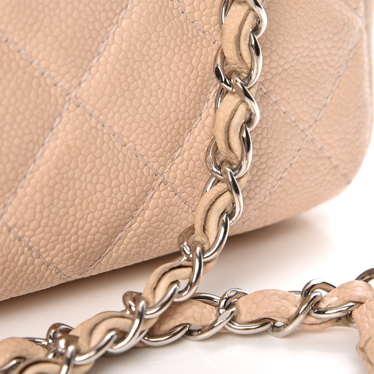 Caviar Quilted Medium Casual Journey Flap Light Pink