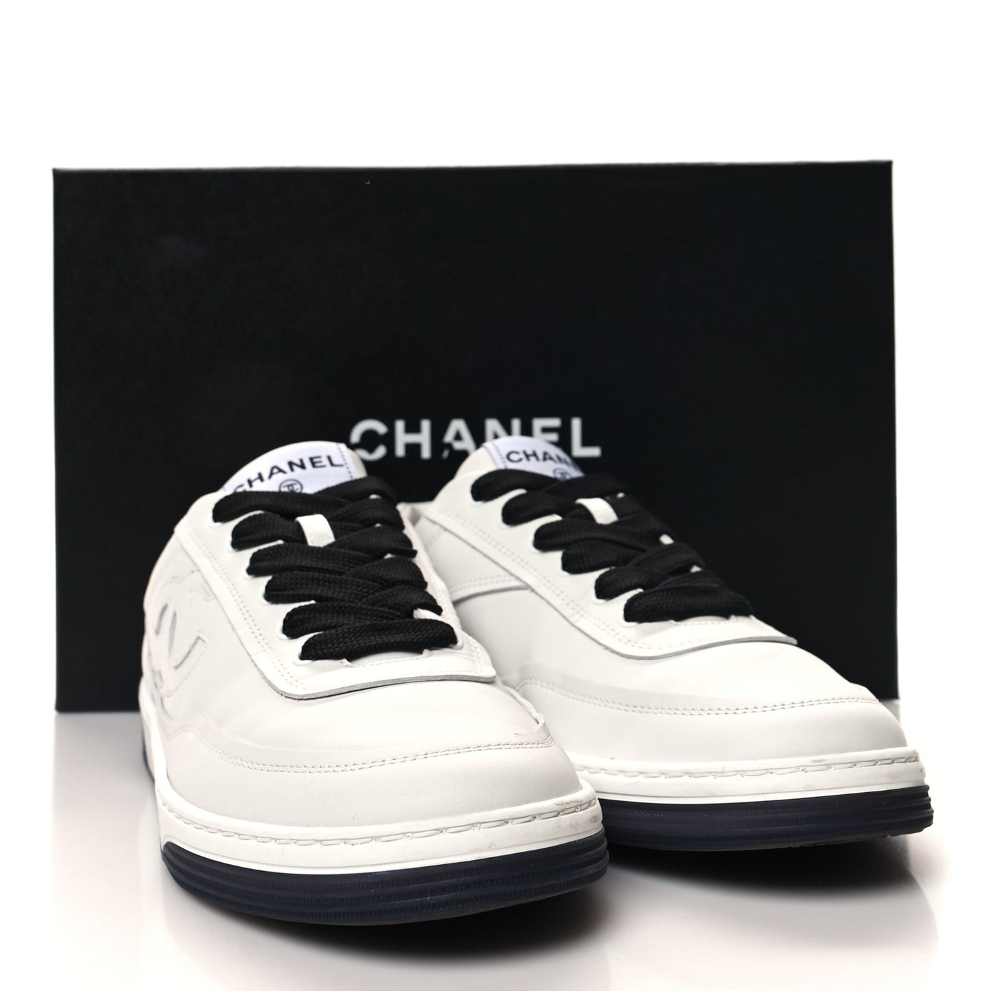 Calfskin CC Womens Sneakers 38 White Black