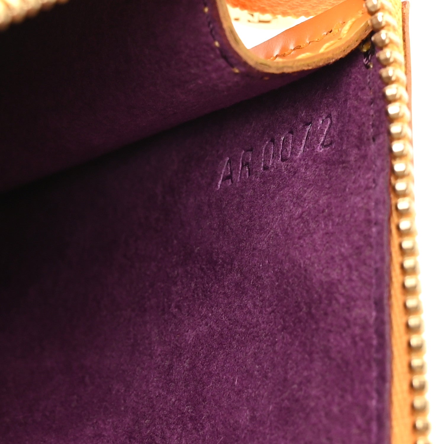 Louis Vuitton Epi Pochette Accessories 24 Tassil 7 of 10