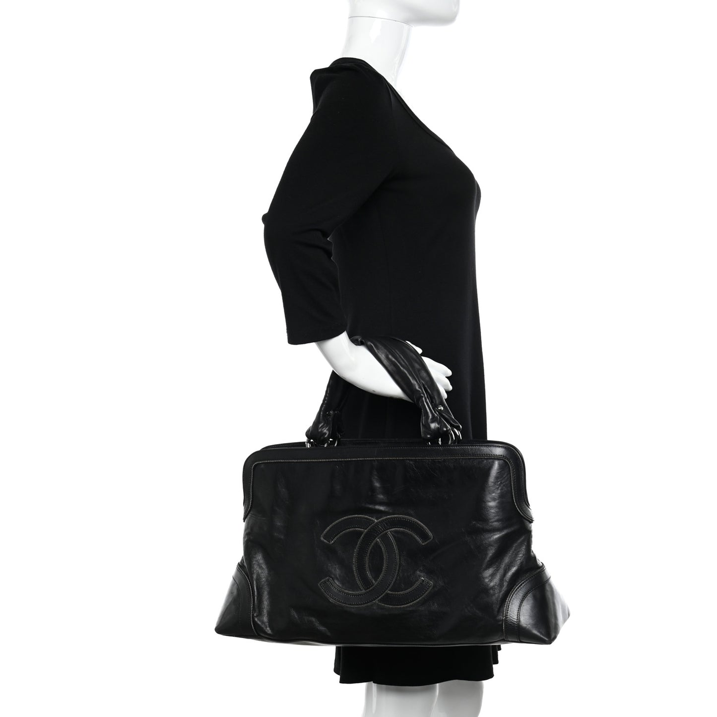 Lambskin East West Soho Shopper Black