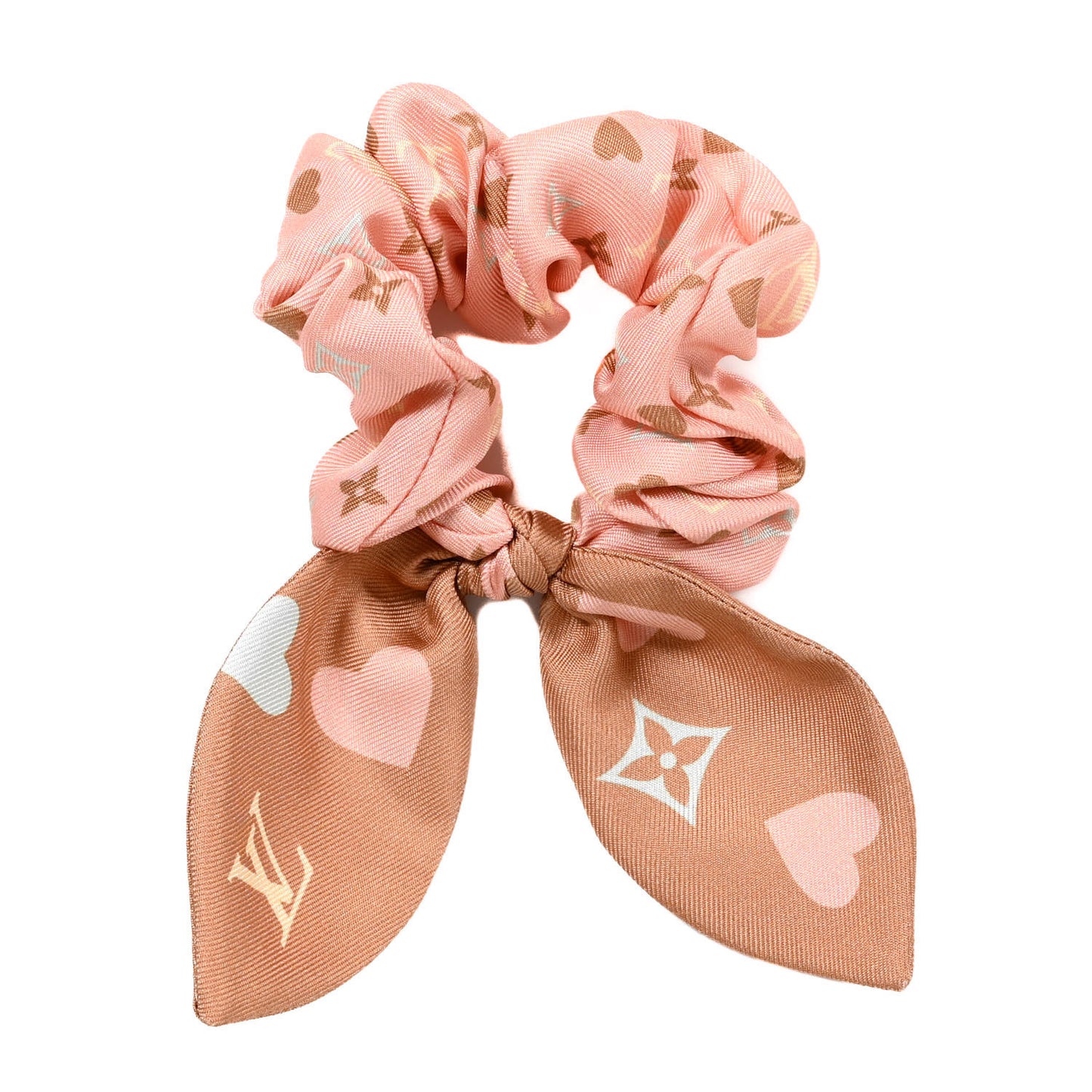 Silk Game On Chouchou Scrunchie Beige