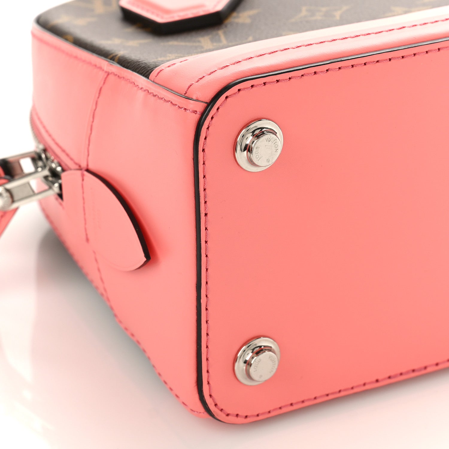 Louis Vuitton Monogram Dora Mini Rose 7 of 9