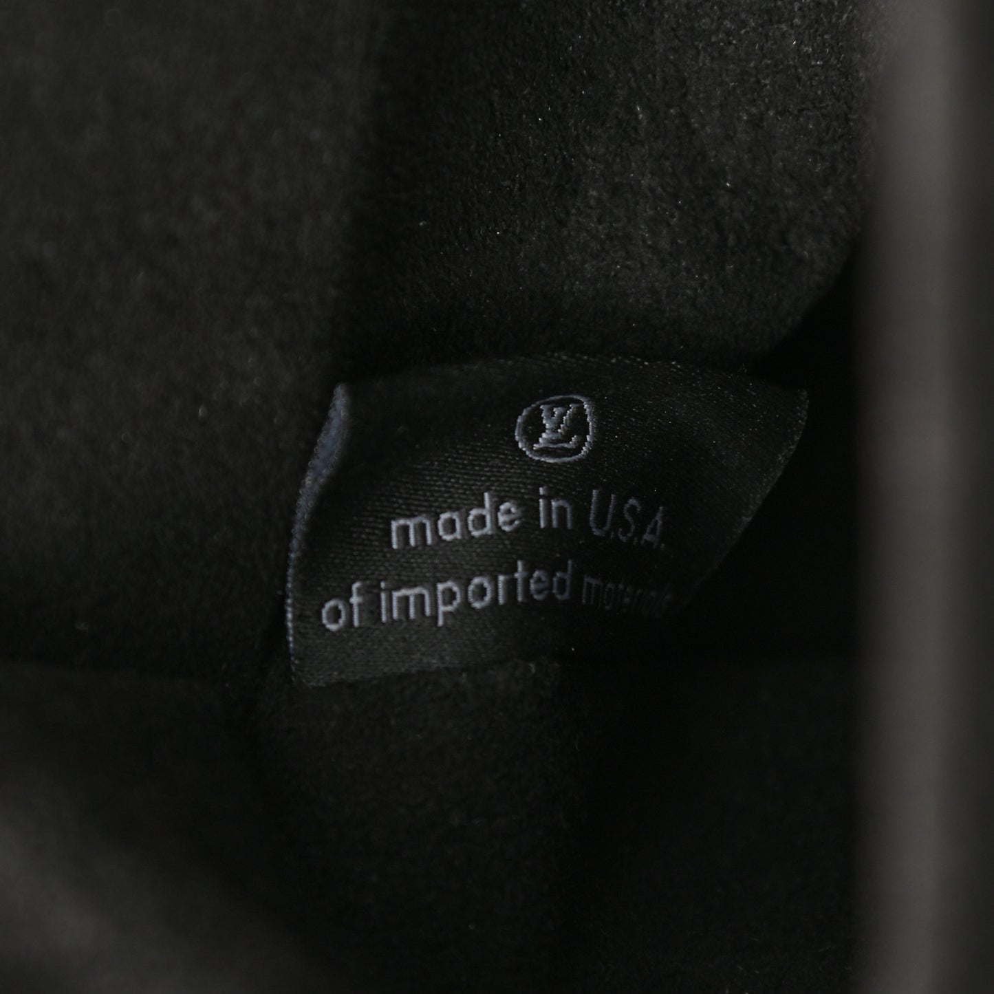 Reverse Monogram Pochette Metis