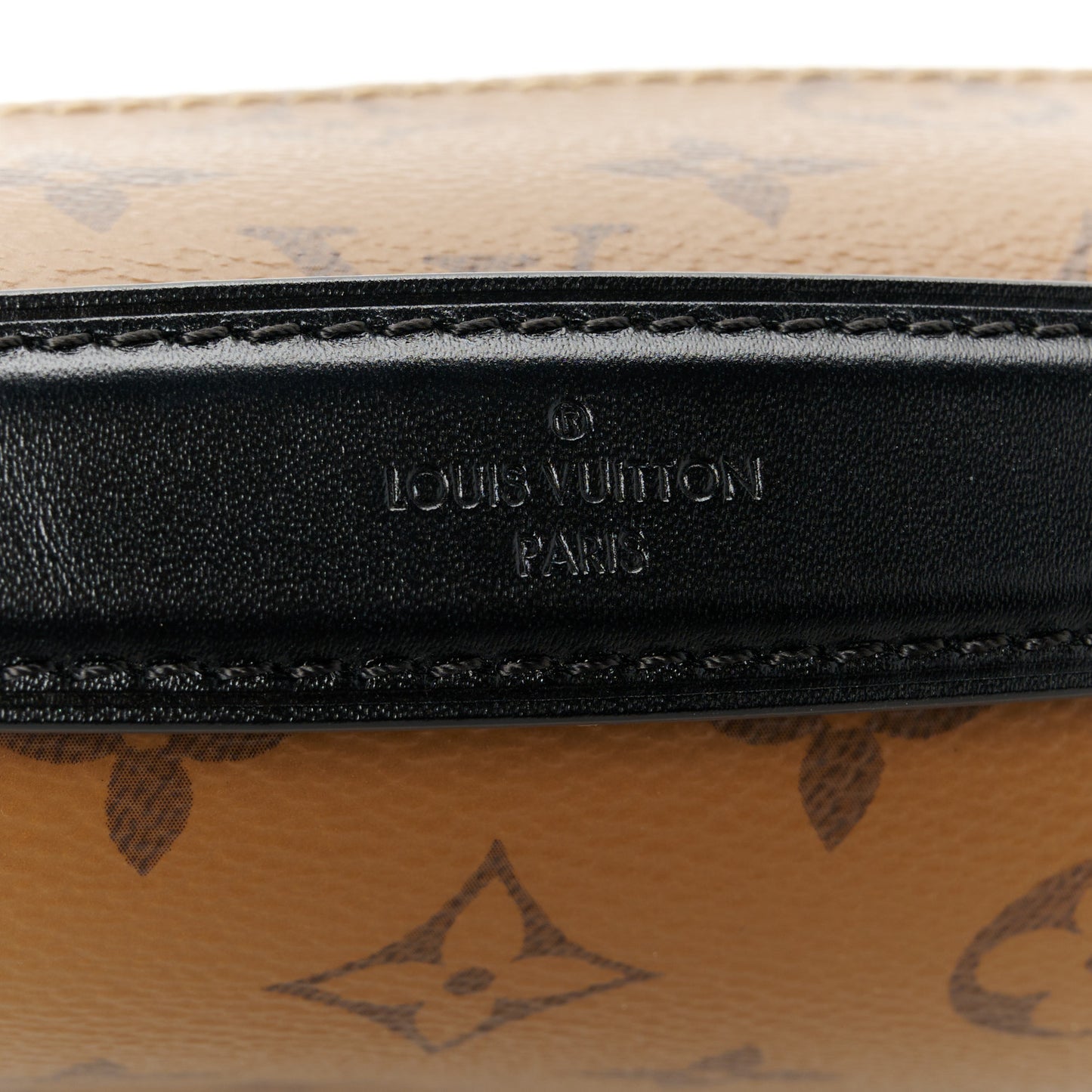 Reverse Monogram Pochette Metis