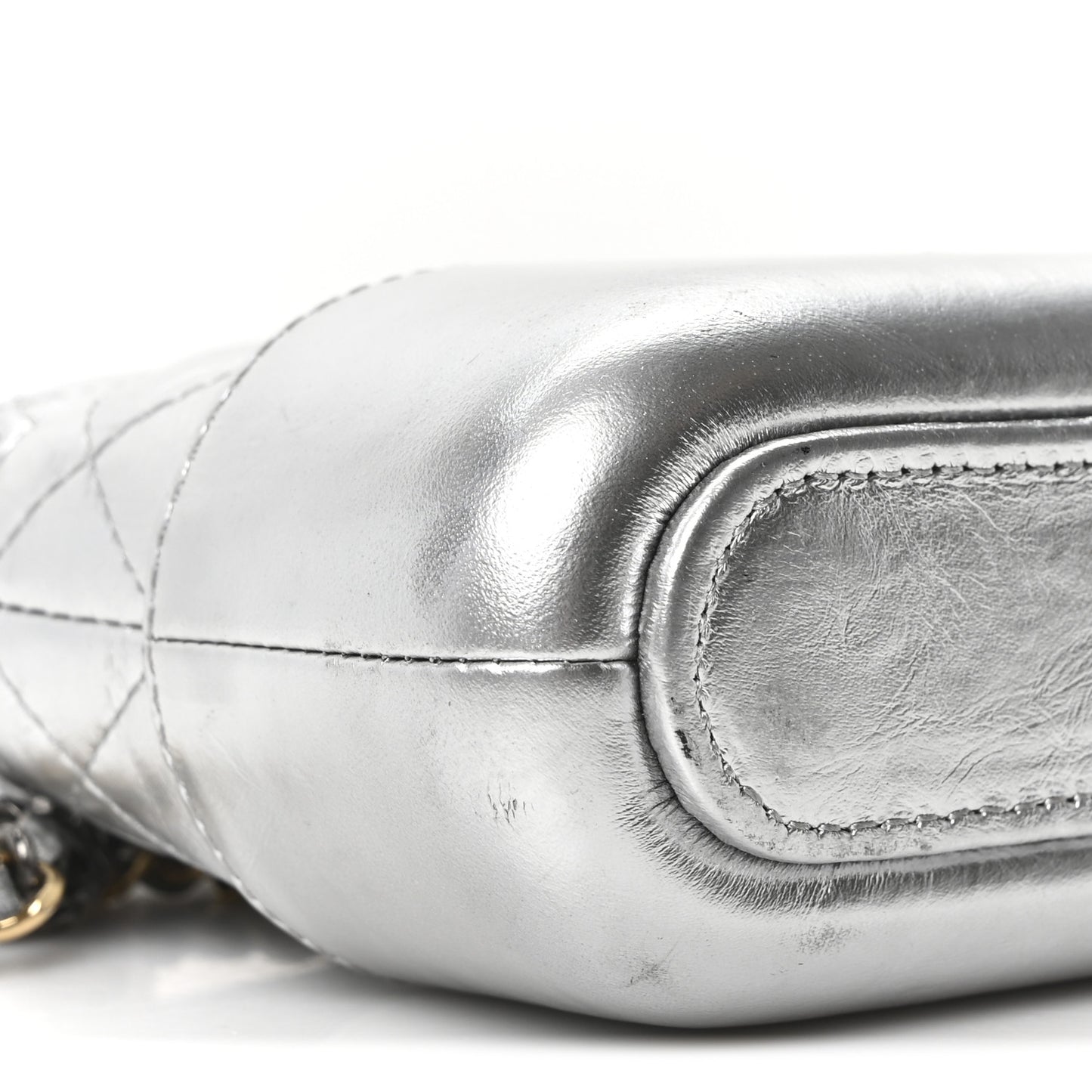 Metallic Lambskin Calfskin Quilted Small Gabrielle Clutch With Chain Silver