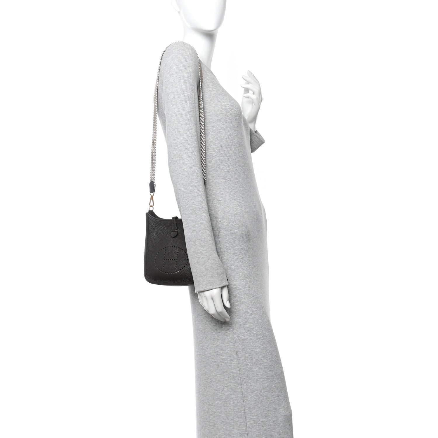 Hermes Taurillon Clemence Amazone Sangle Cavale Evelyne TPM Ebene Gris Pale Etoupe 2 of 10