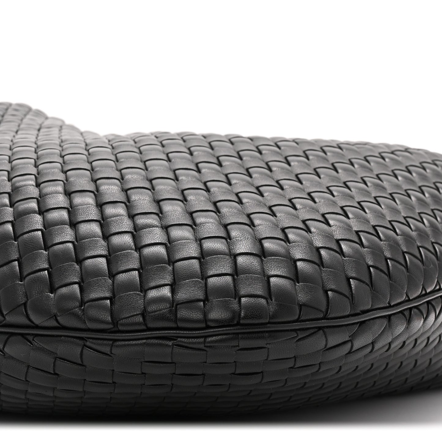 Supple Nappa Intrecciato Maxi Veneta Black