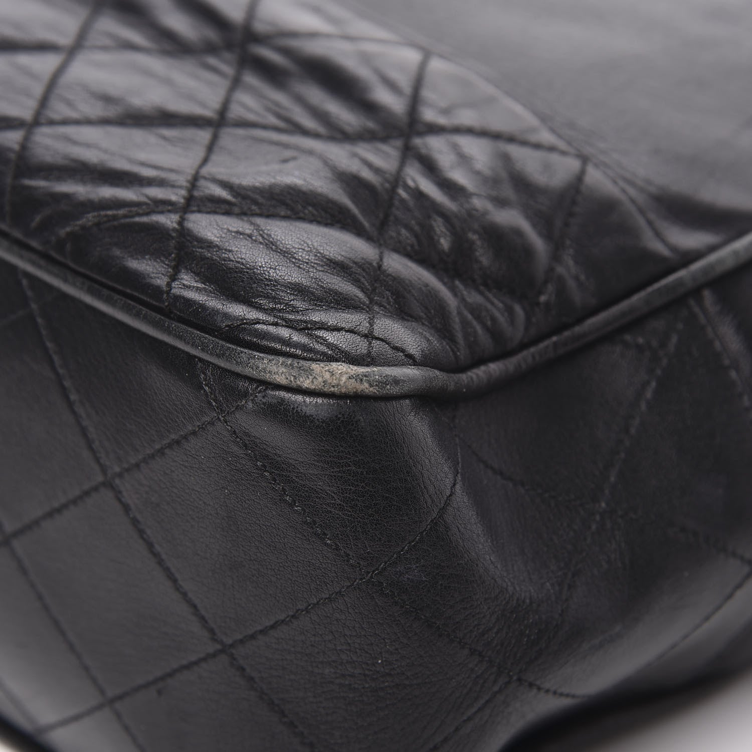 Chanel Lambskin Quilted Shoulder Bag Black 17 of 18