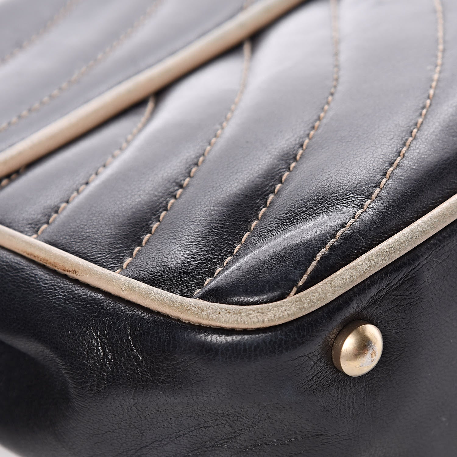 Chanel Lambskin Chevron Small Single Flap Bag Black Beige 11 of 16