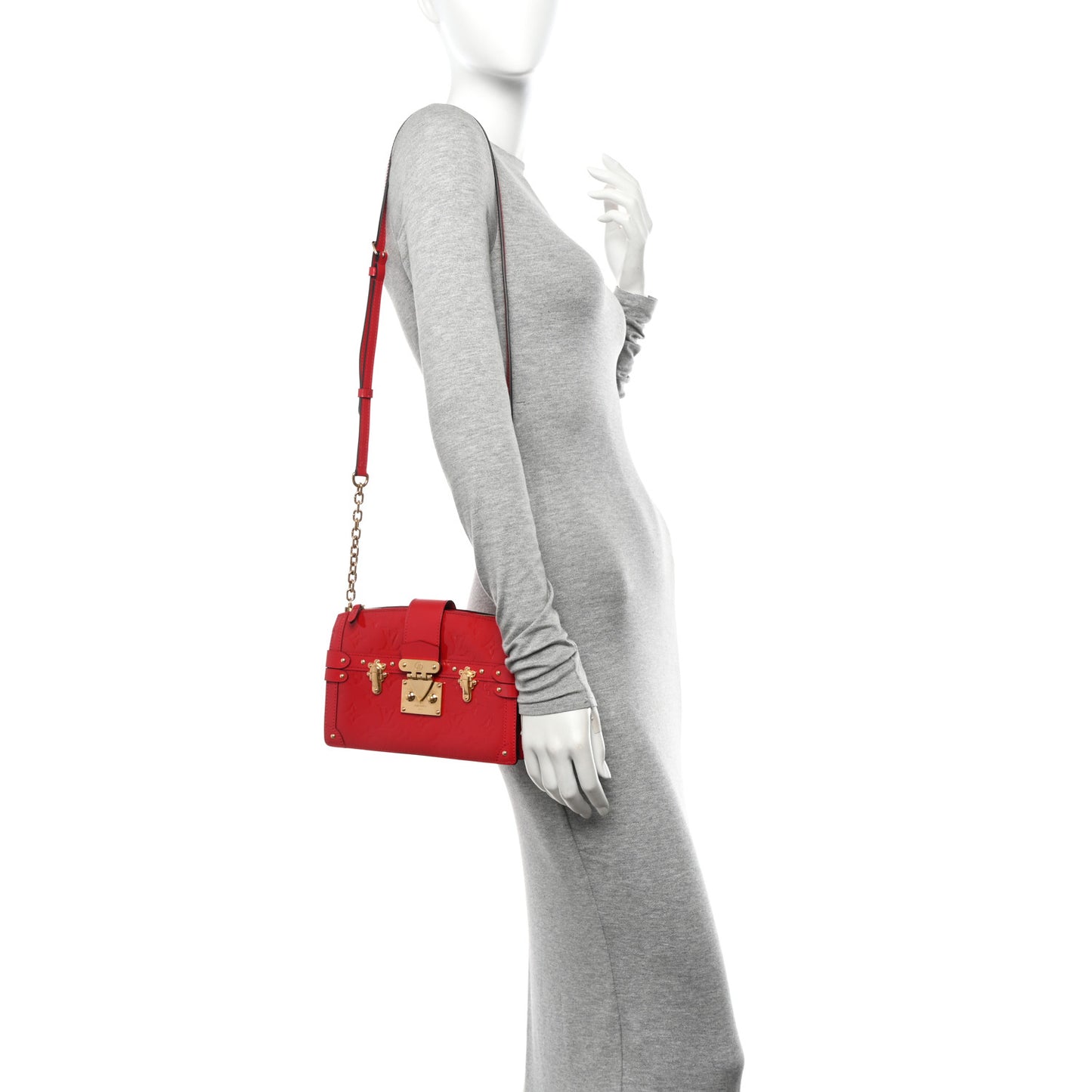 Vernis Trunk Clutch Cherry