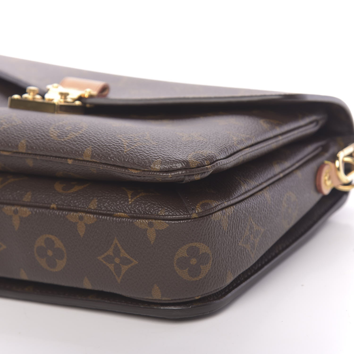 Louis Vuitton Monogram Pochette Metis 9 of 11