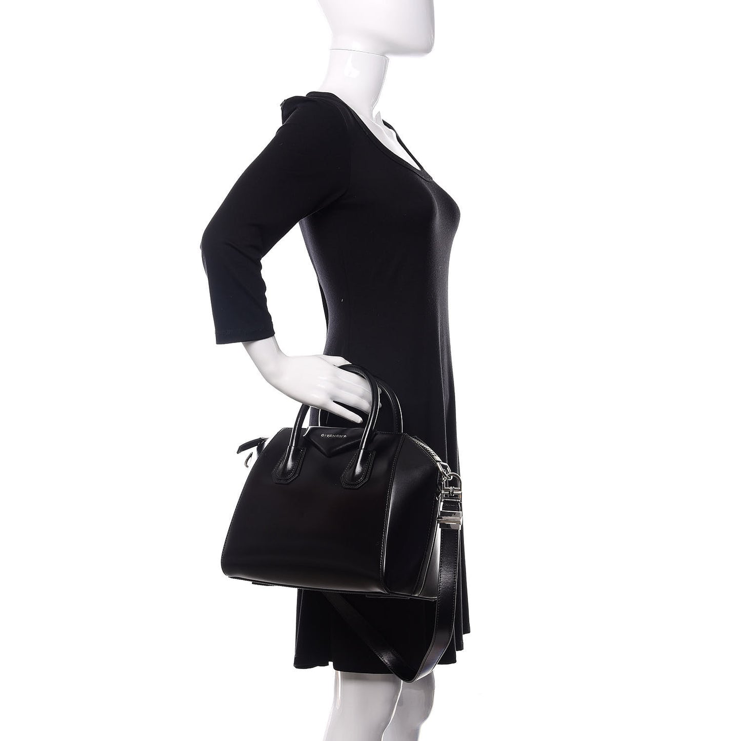 Shiny Lord Calfskin Small Antigona Black