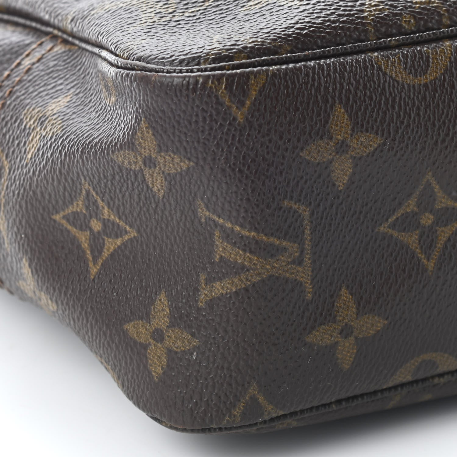 Louis Vuitton Monogram Trousse Toilette 28 5 of 6