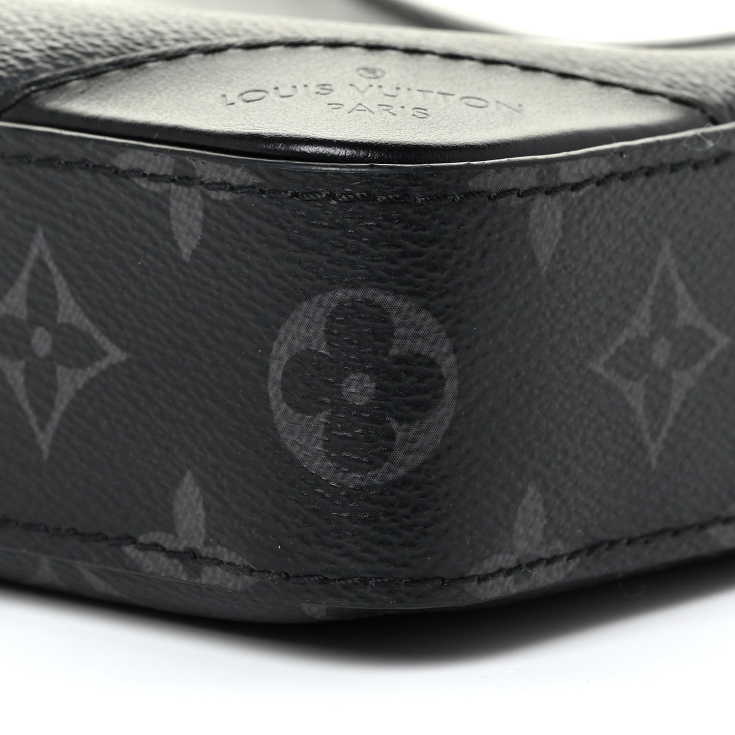 Reverse Monogram Eclipse Trio Messenger Large Pochette