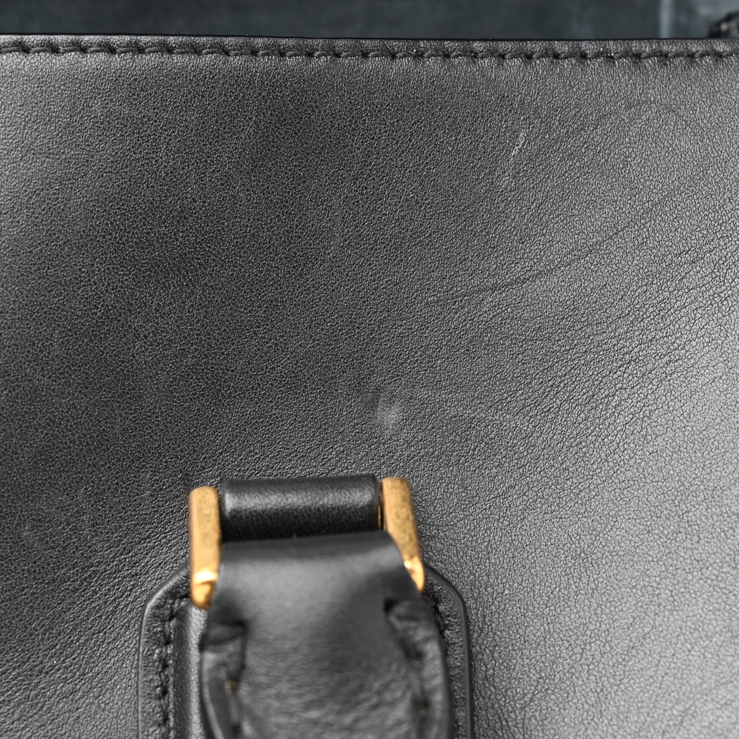 Calfskin Small Heroine Black
