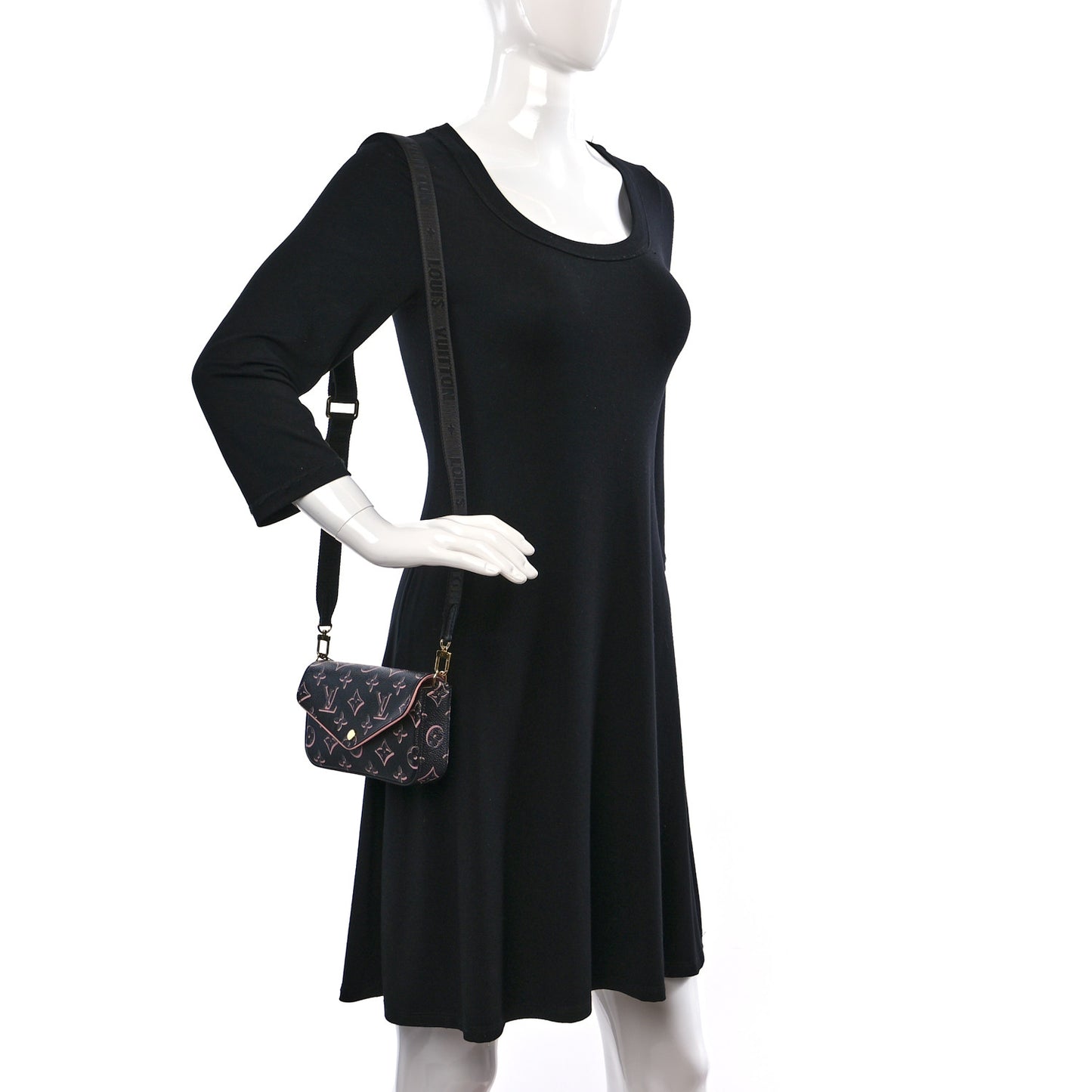 Monogram Fall For You Felicie Strap & Go Black