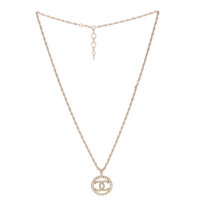 Chanel Pearl CC Round Pendant Necklace Gold 3 of 7
