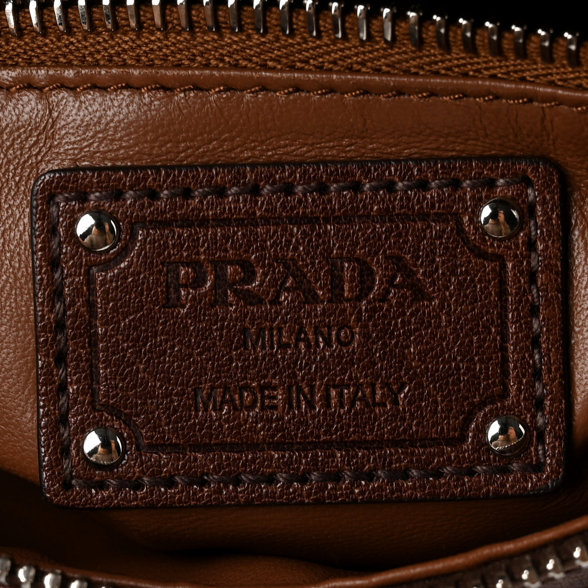 Washed Calfskin Re-Edition 2005 Sacca Hobo Cocoa