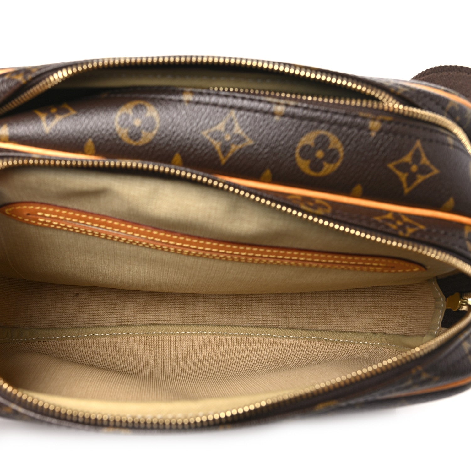 Louis Vuitton Monogram Reporter PM 6 of 10