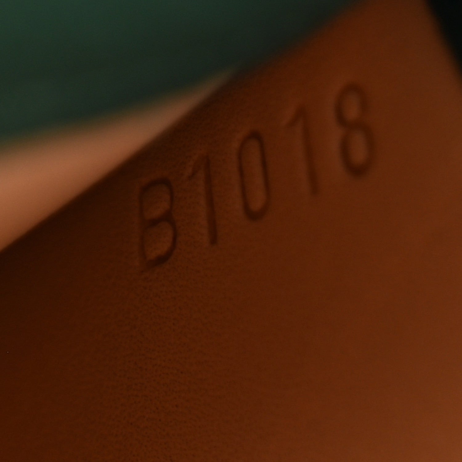 Moynat Taurillon Blush Rejane BB Emerald 7 of 11