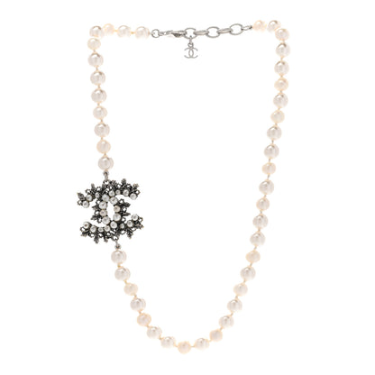 Chanel Pearl CC Short Necklace Silver 3 of 8