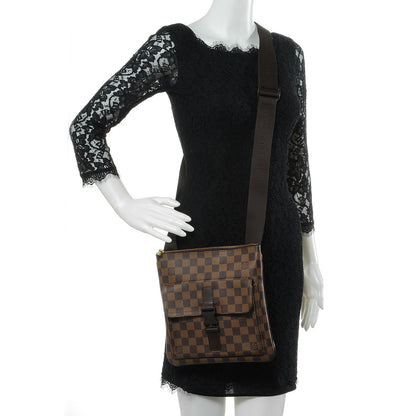 Louis Vuitton Damier Ebene Pochette Melville 2 of 9