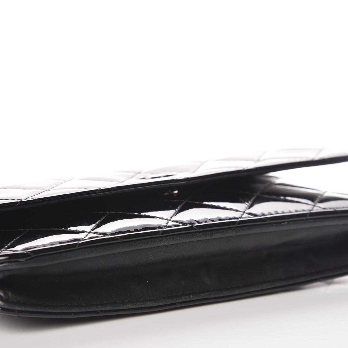 Patent Quilted Wallet On Chain WOC Black