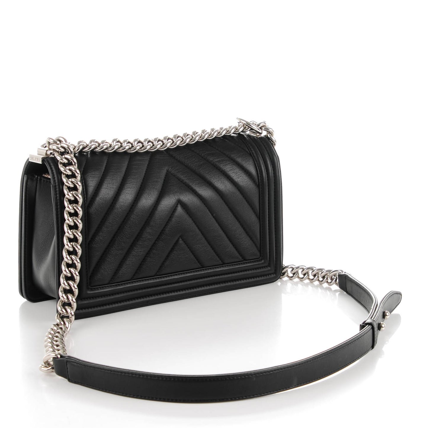 Calfskin Chevron Quilted Medium Boy Flap Black
