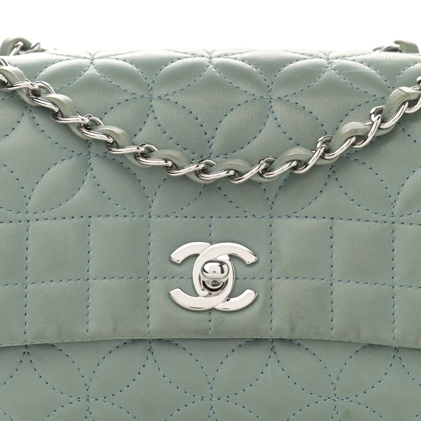 Lambskin Quilted Lady Graphic Flap Green