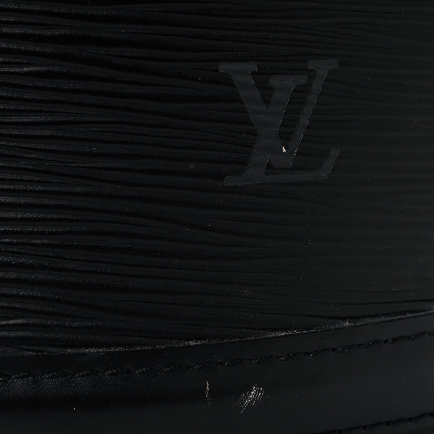 Louis Vuitton Epi Cluny Black 13 of 13