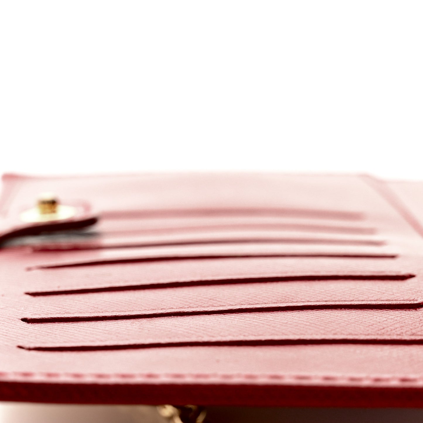 Hammered Calfskin Vara Bow Chain Wallet Red