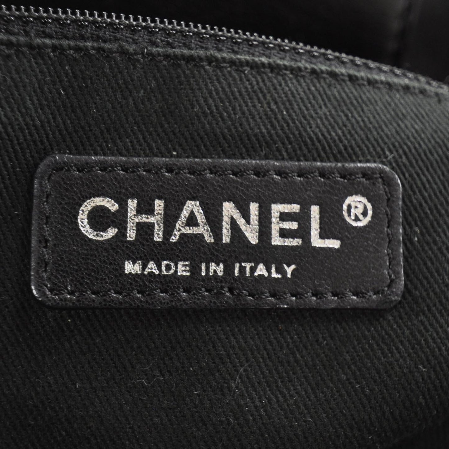 Lambskin Messenger Tote Black