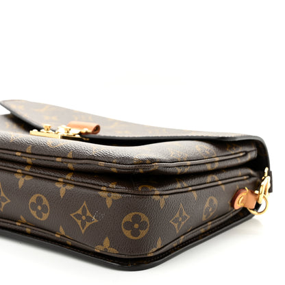 Louis Vuitton Monogram Pochette Metis 9 of 10
