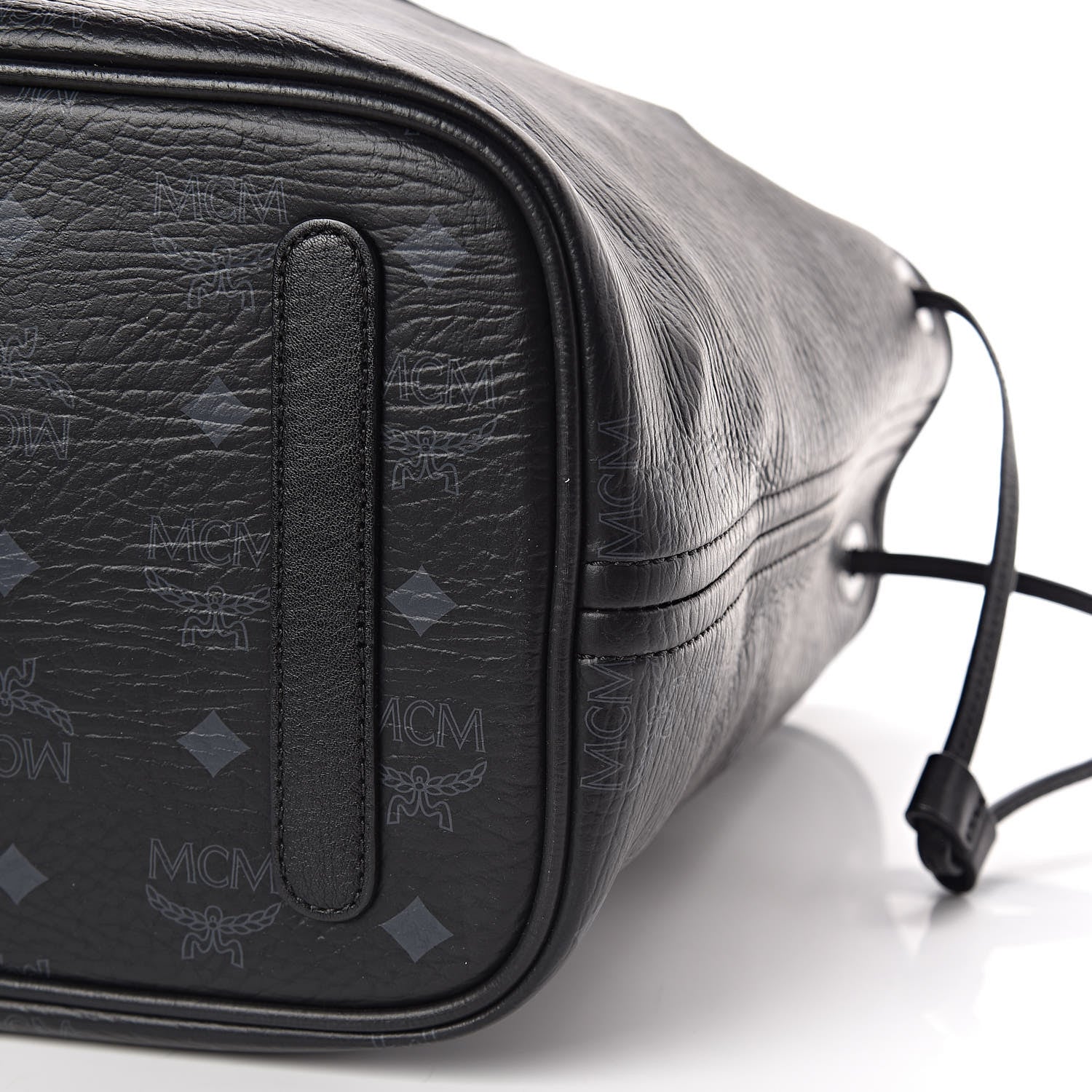 MCM Visetos Medium Liz Reversible Shopper Tote Black 12 of 16