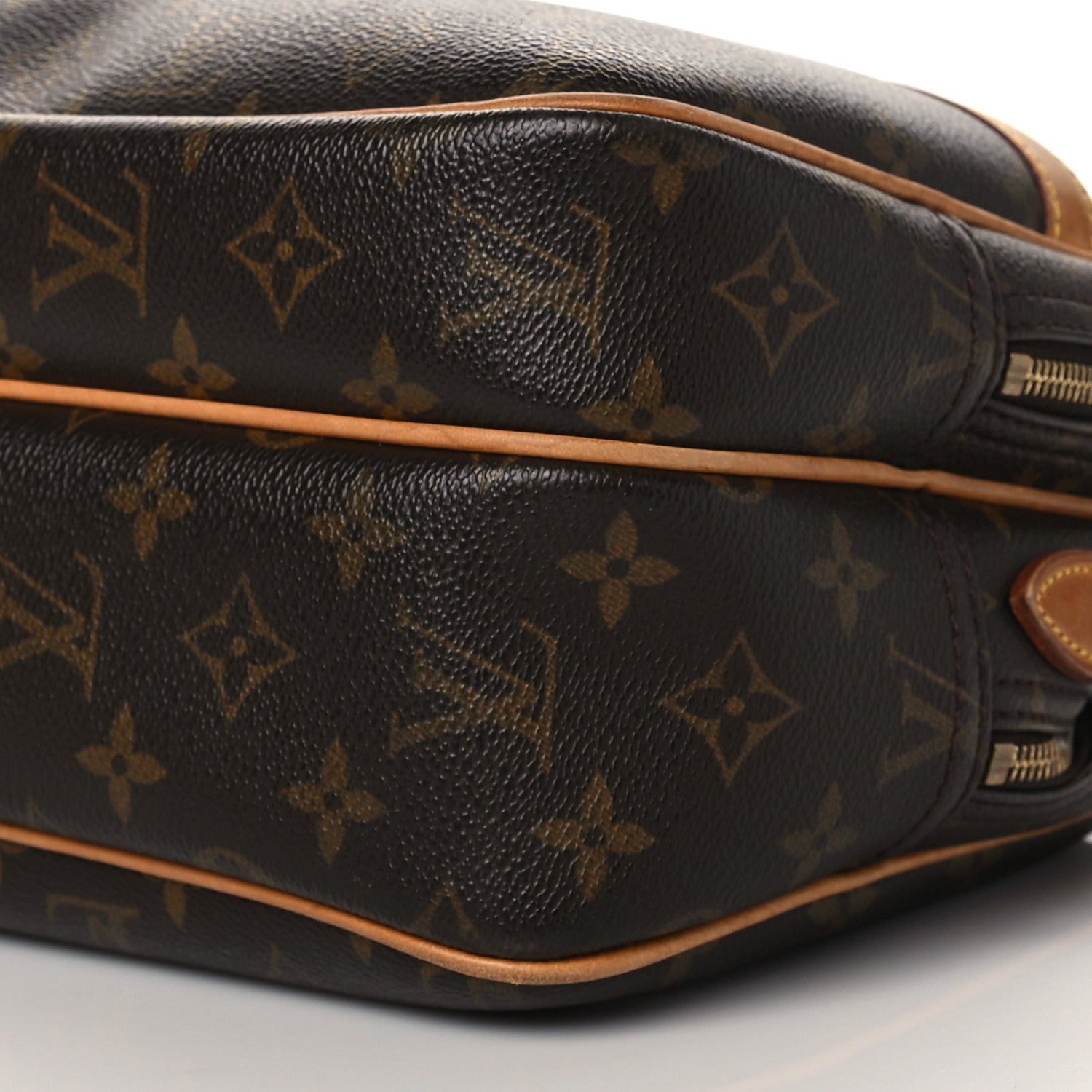 Louis Vuitton Monogram Reporter PM 10 of 10