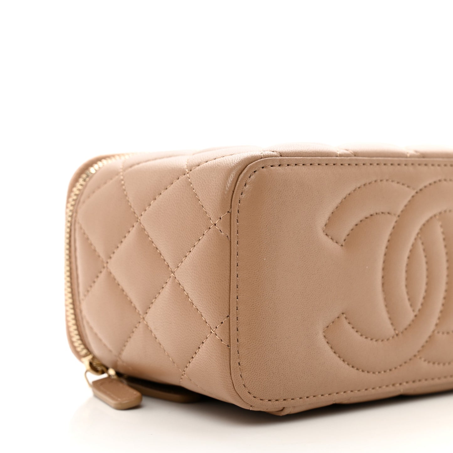 Lambskin Quilted Metal Small Top Handle Vanity Case With Chain Beige